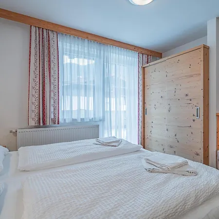 Roeck Iab Neukirchen am Großvenediger